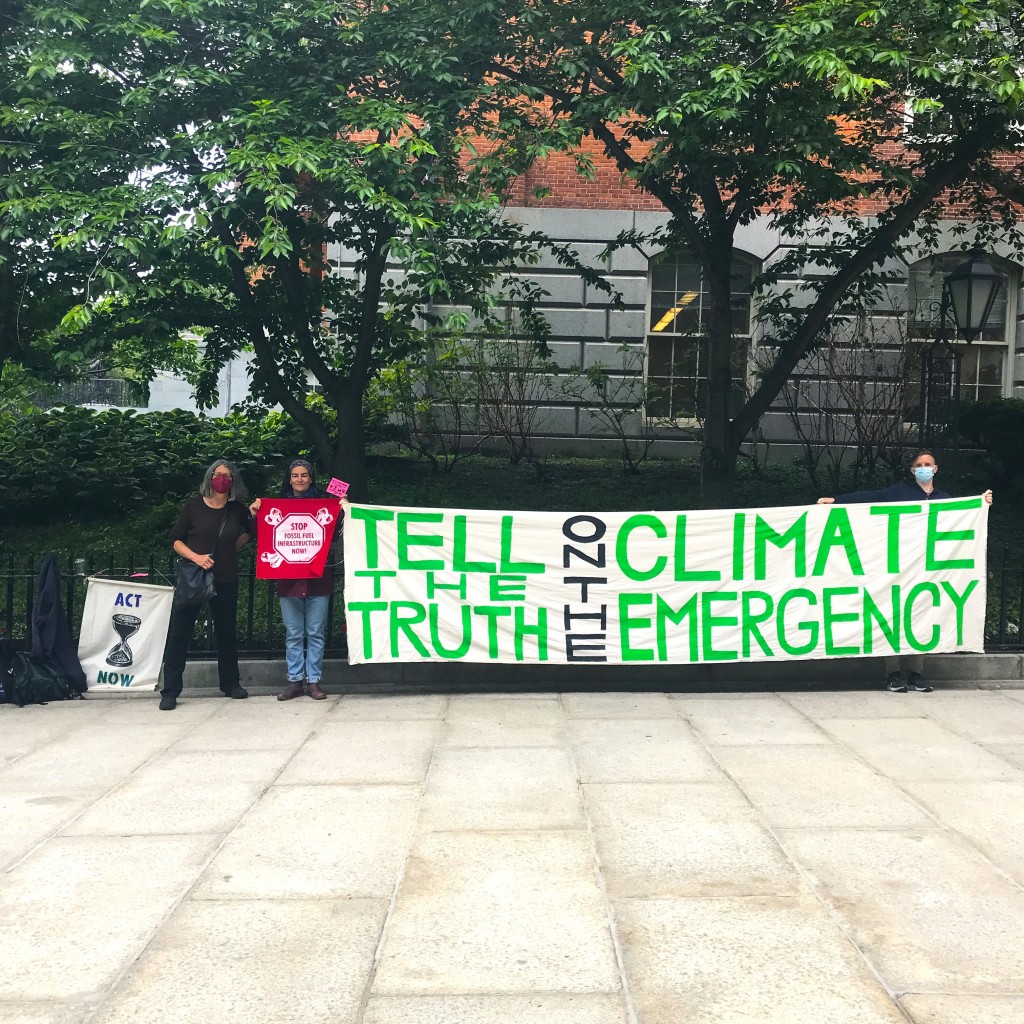 June 8th: The Chairperson of the Wellesley Select Board thanked us for our “Emergency Everywhere” effort which played a significant role in waking up Wellesley to the reality of the climate crisis.