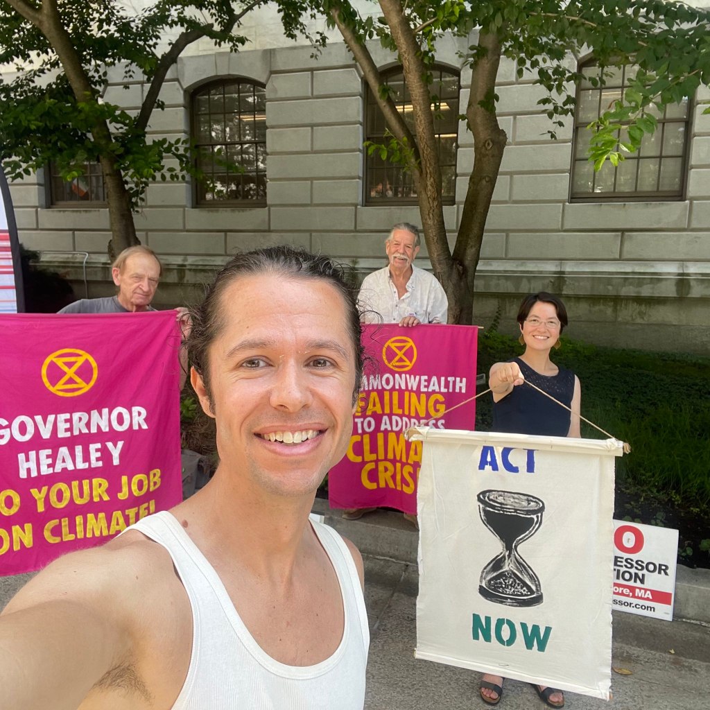 July 26th: on Day 1 of the heat wave that engulfed MA this week, all we asked was for the Governor to not make it EVEN HOTTER by allowing the future use of fossil fuels. The Compressor Station in Weymouth is one of the projects that is making it hotter and harder to breathe.